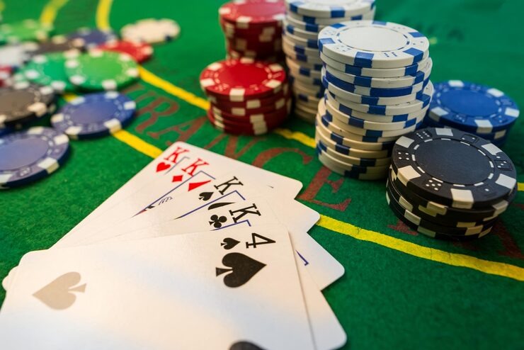 bola123 badminton and MotoGP market selection with tournament schedules